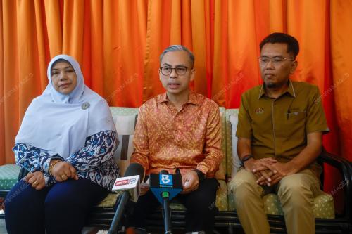 DATUK FAHMI FADZIL