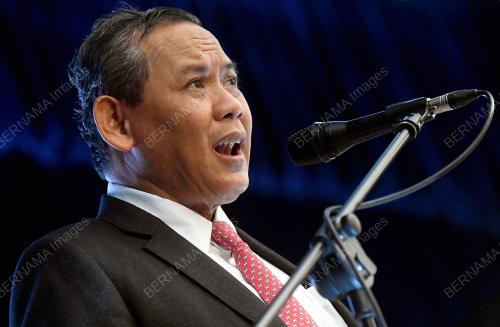 DATUK SERI AMINUDDIN HARUN