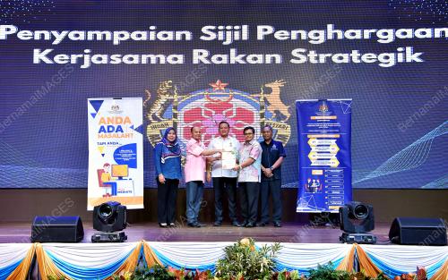 DATUK RIZAM ISMAIL