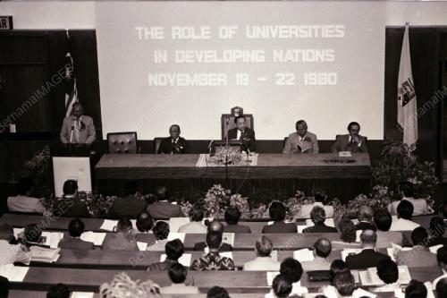 SEMINAR PERANAN UNIVERSITI