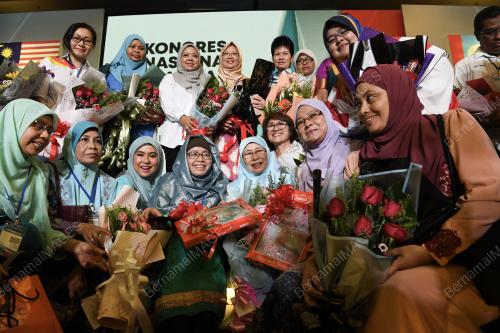 SG11_18112018_KONGRES_PKR