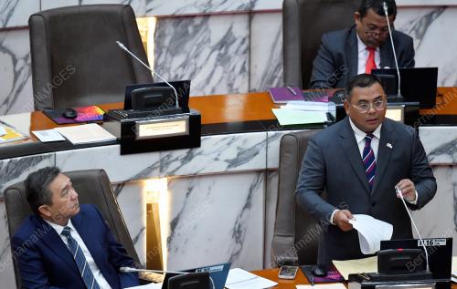 DATUK SERI AMIRUDIN SHARI