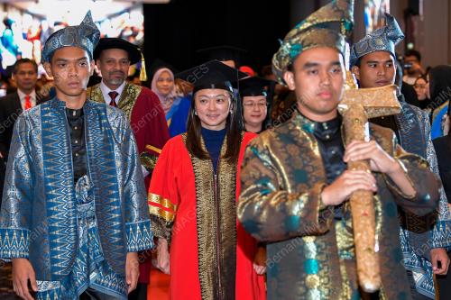 HANNAH YEOH