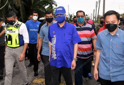 DATUK SERI ISMAIL SABRI YAAKOB