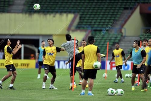 SG11_20072013_BOLA