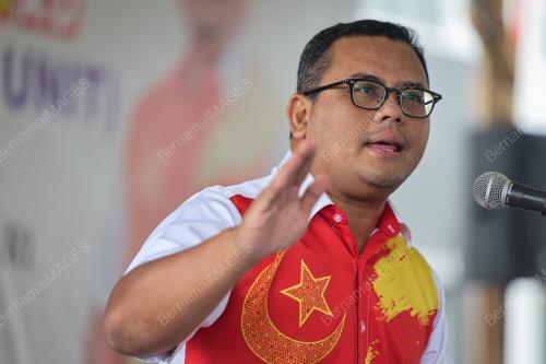 DATUK SERI AMIRUDIN SHARI