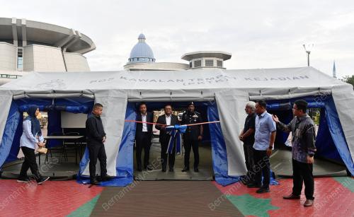 PENYERAHAN KHEMAH POS KAWALAN TEMPAT KEJADIAN