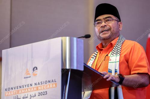 DATUK SERI MUJAHID YUSOF RAWA