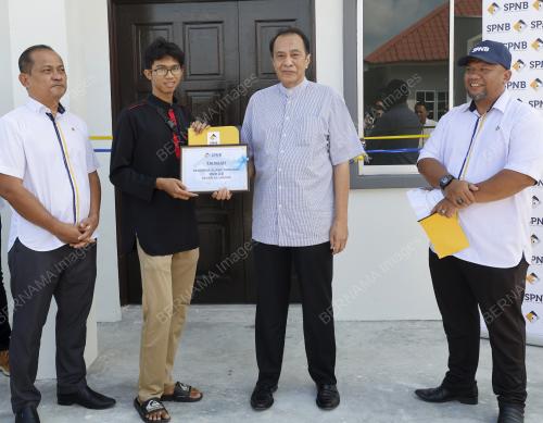 DATUK HUSAM MUSA