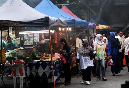 SG11_25102013_PASAR_MALAM