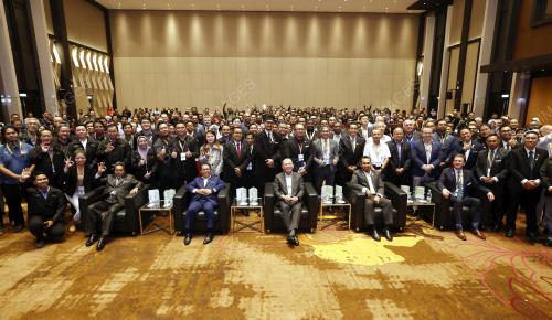 DATUK SERI FADILLAH YUSOF