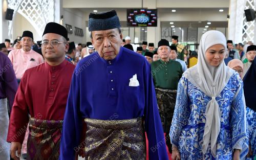 SULTAN SELANGOR SULTAN SHARAFUDDIN IDRIS SHAH