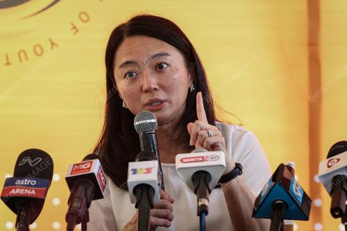 HANNAH YEOH