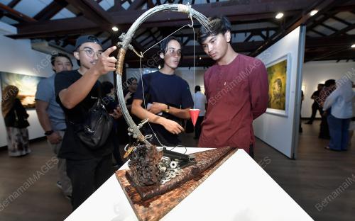 PAMERAN TERBUKA GALERI SHAH ALAM