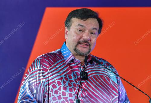 DATUK SERI AMIR HAMZAH