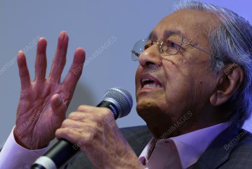 TUN DR MAHATHIR MOHAMAD