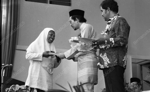 SG11_28102015_ANWAR_AGASIA
