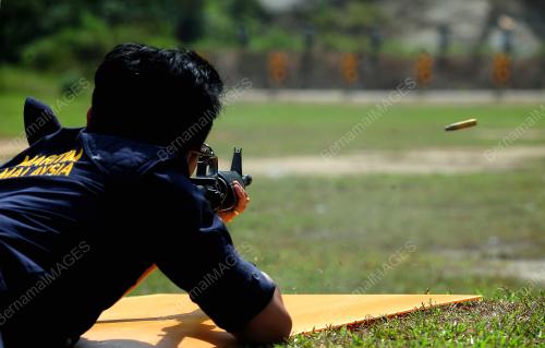 LATIHAN KEMAHIRAN MENEMBAK SENJATA KECIL MARITIM SELANGOR