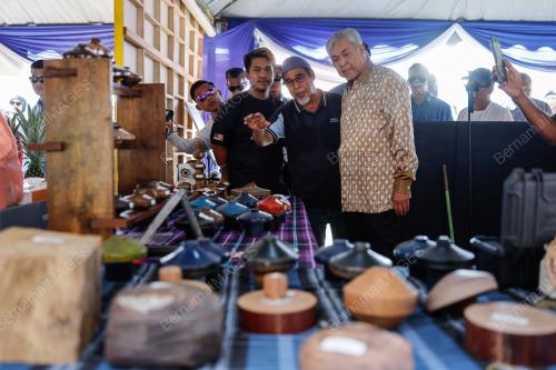 DATUK SERI DR AHMAD ZAHID HAMIDI