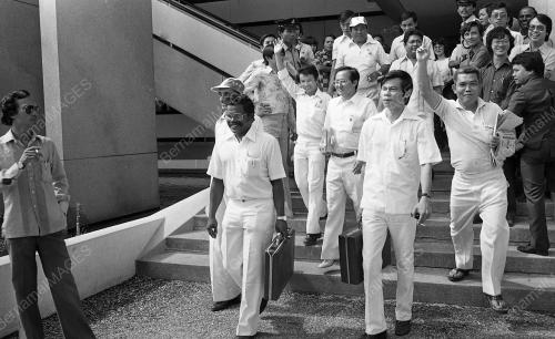 HARI PENAMAAN CALON PETALING