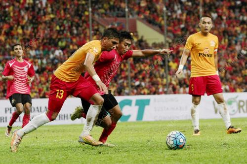 SG12_07052016_PIALA_BOLA