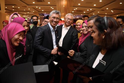 TENGKU DATUK SERI ZAFRUL TENGKU ABDUL AZIZ