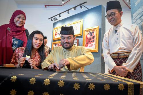 TENGKU AMIR SHAH