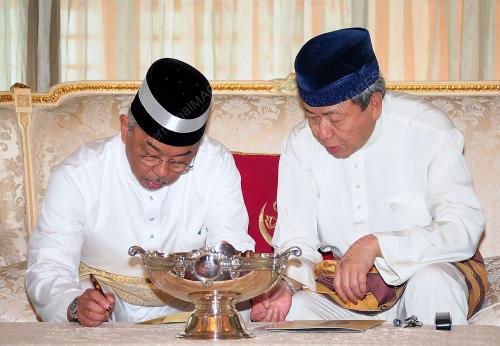 SG12_09082019_AGONG_SANTAP_BN201908087586