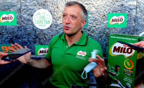 PELANCARAN KERJASAMA RASMI MILO UHT DAN 99 SPEEDMART