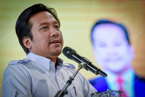 MOHD NAJWAN HALIMI