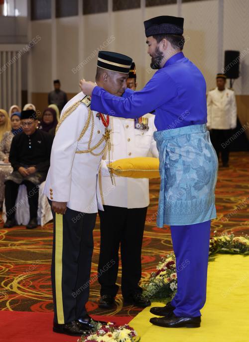 TENGKU AMIR SHAH