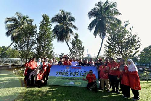PROGRAM PENANAMAN POKOK SHAH ALAM TREES FOR LIFE