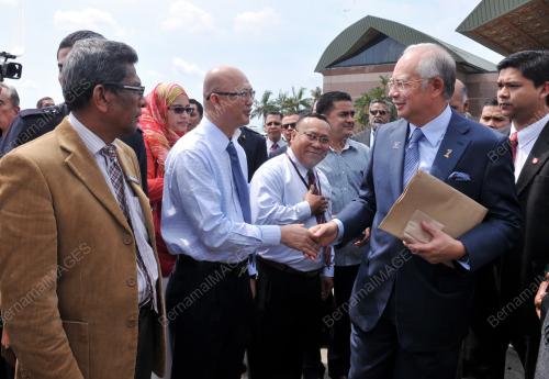 DATUK SERI MOHD NAJIB TUN ABDUL RAZAK
