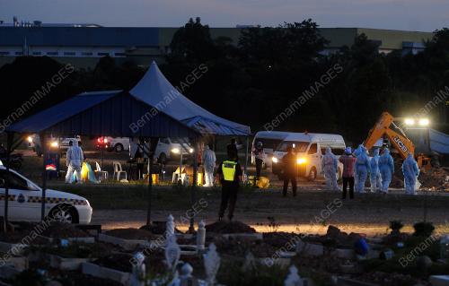 12 JENAZAH PESAKIT COVID-19 DIKEBUMI DI SEKSYEN 21 SHAH ALAM