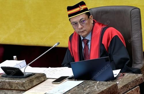MOHD KAMRI KAMARUDDIN