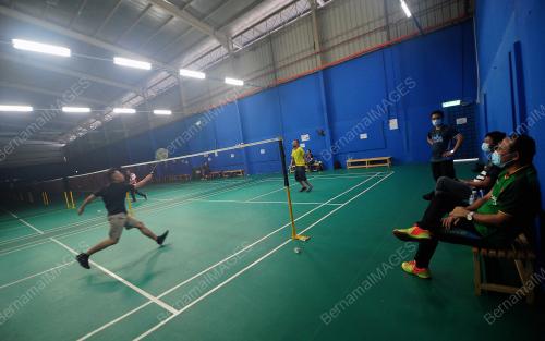 TINJAUAN AKTIVITI BADMINTON PKP 2.0