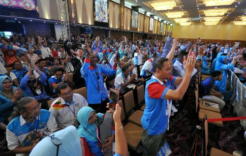 SG12_17112018_PERBAHASAN_BN201811093299