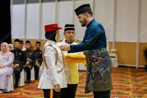 TENGKU AMIR SHAH