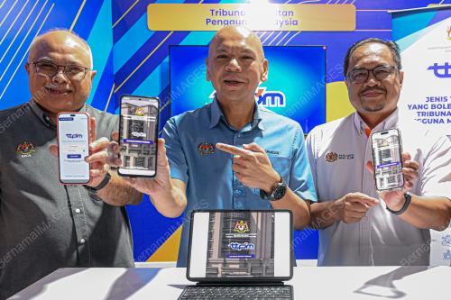 DATUK ARMIZAN MOHD ALI