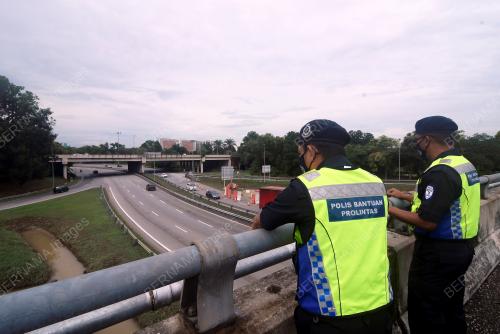 PLAZA TOL BUKIT JELUTONG