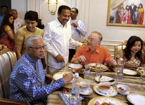 DATUK SERI ISMAIL SABRI YAAKOB