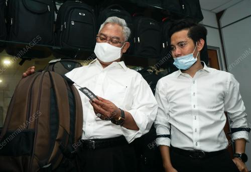 TAN SRI NOH OMAR