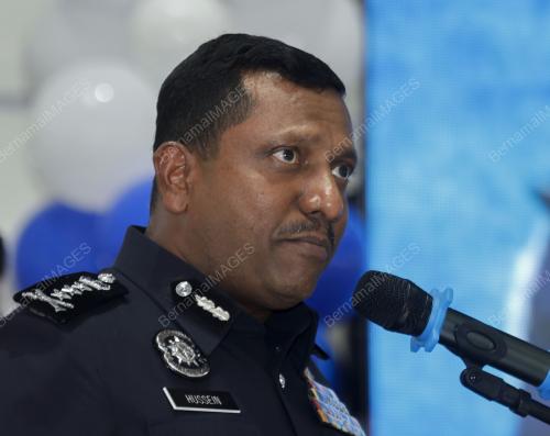 DATUK HUSSEIN OMAR KHAN