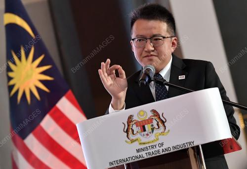 LIEW CHIN TONG