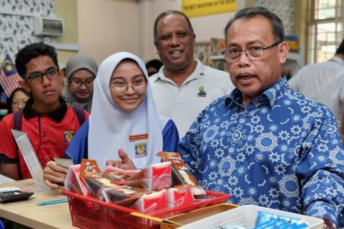 DATUK SERI DR ABDUL FATTAH ABDULLAH