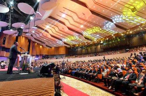 DATUK SERI AMIRUDIN SHARI
