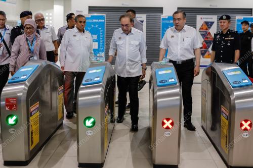 DATUK SERI ANWAR IBRAHIM