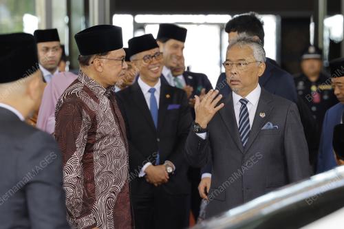 AL-SULTAN ABDULLAH RI'AYATUDDIN AL-MUSTAFA BILLAH SHAH