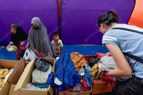 MANGSA KEBAKARAN SALURAN PAIP GAS