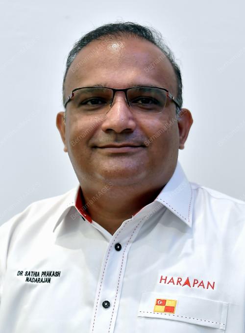 DR SATHIA PRAKASH NADARAJAN